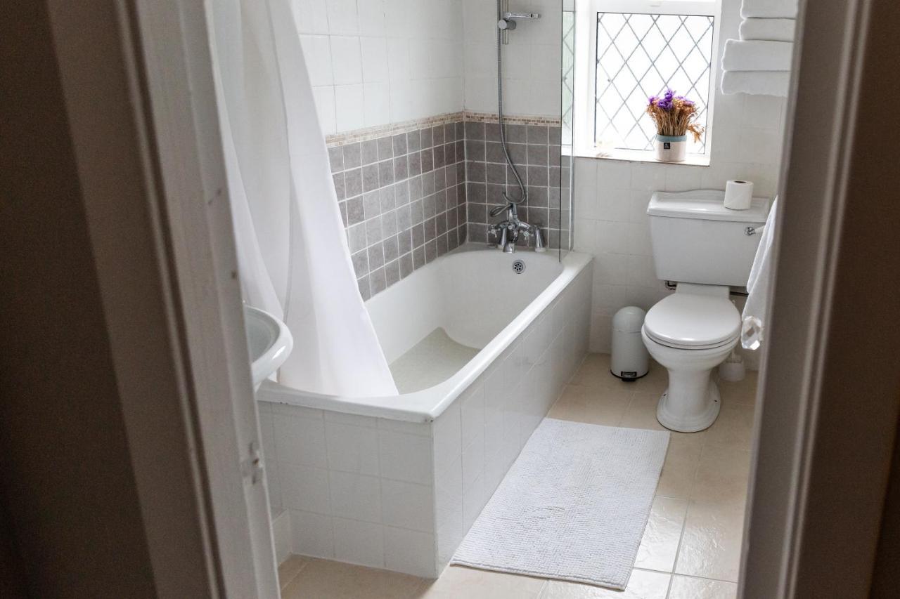 Aaron Court B&B Dublin Buitenkant foto