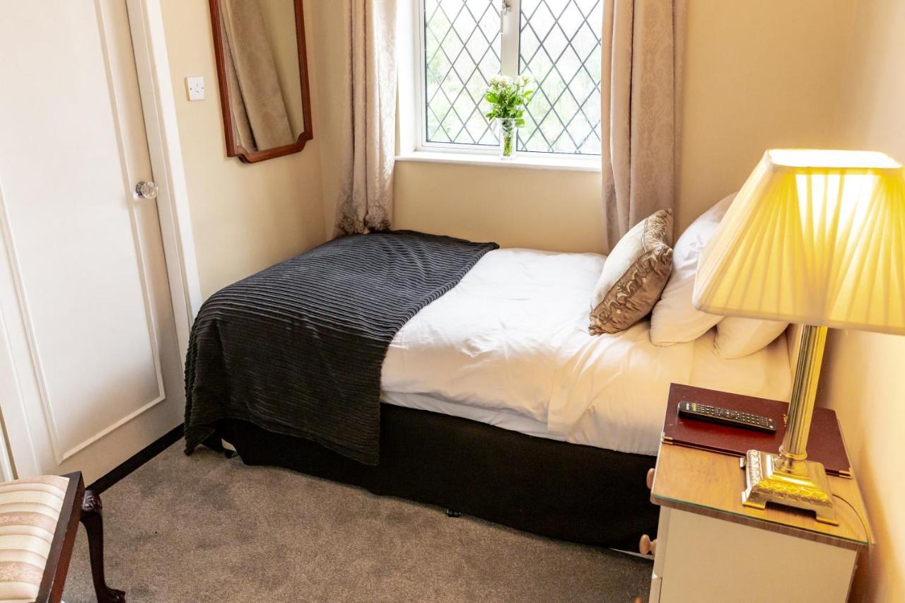 Aaron Court B&B Dublin Buitenkant foto