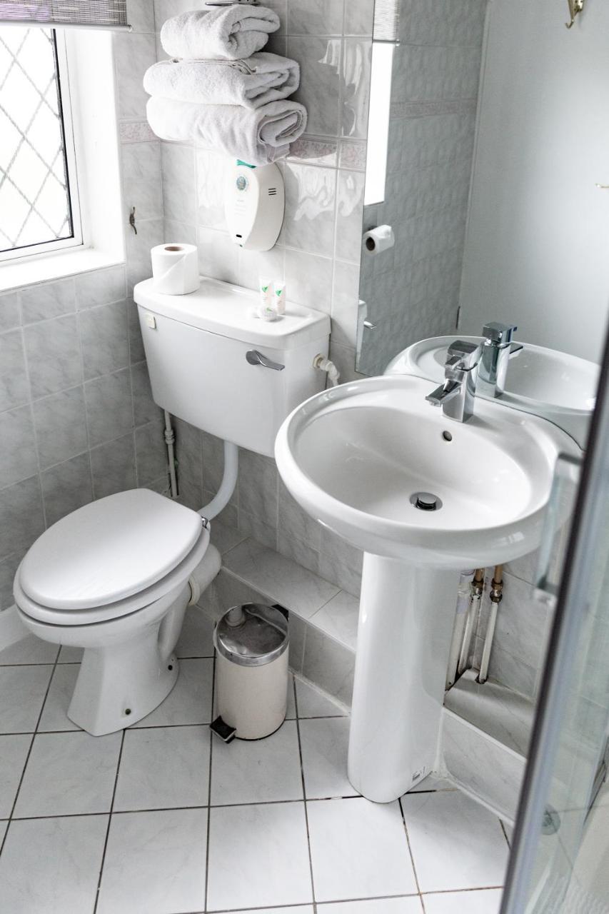 Aaron Court B&B Dublin Buitenkant foto