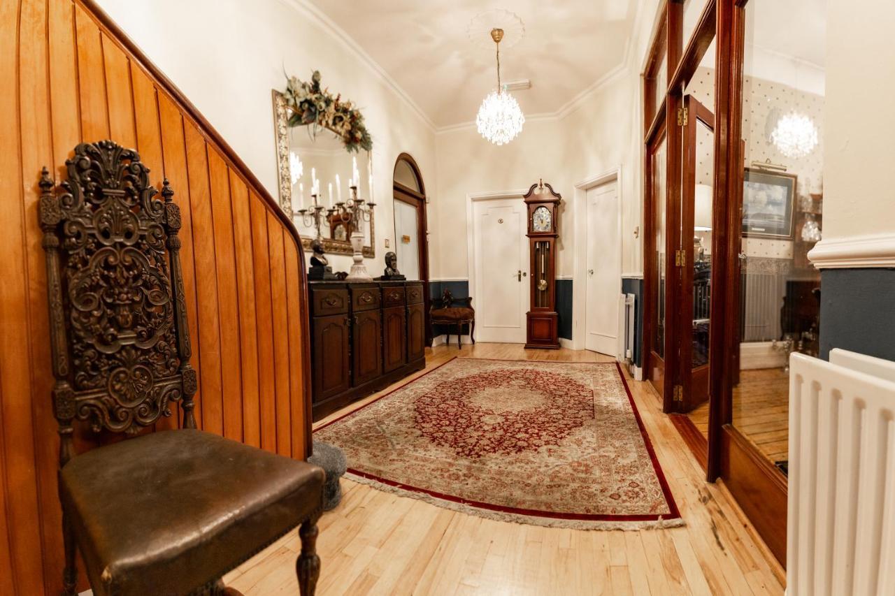 Aaron Court B&B Dublin Buitenkant foto