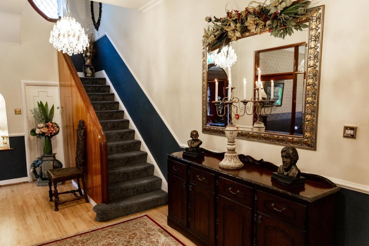 Aaron Court B&B Dublin Buitenkant foto