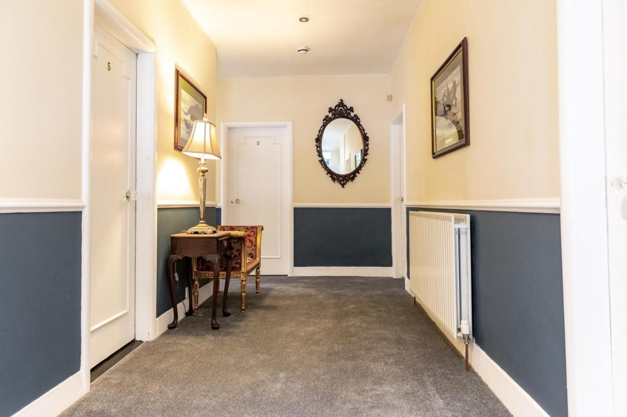 Aaron Court B&B Dublin Buitenkant foto